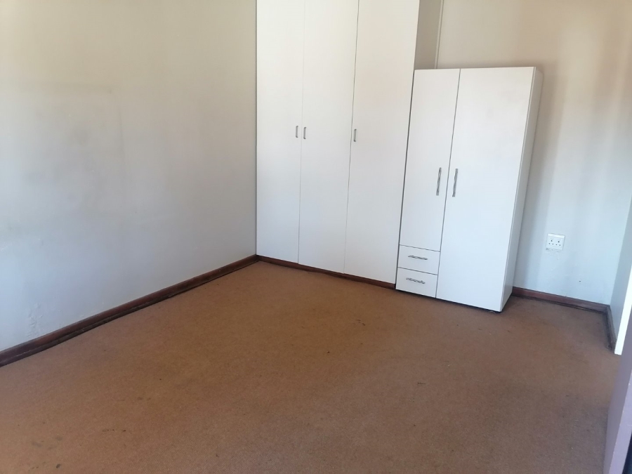 1 Bedroom Property for Sale in Willows Free State